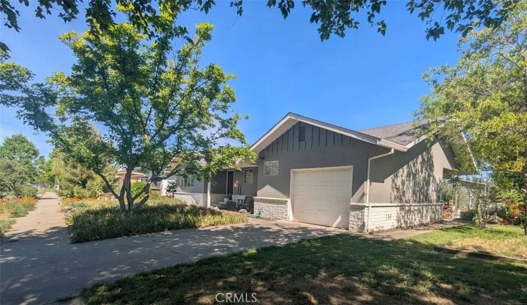 Photo of 446 S Lassen St, Willows, CA 95988 (MLS # SN26072841)