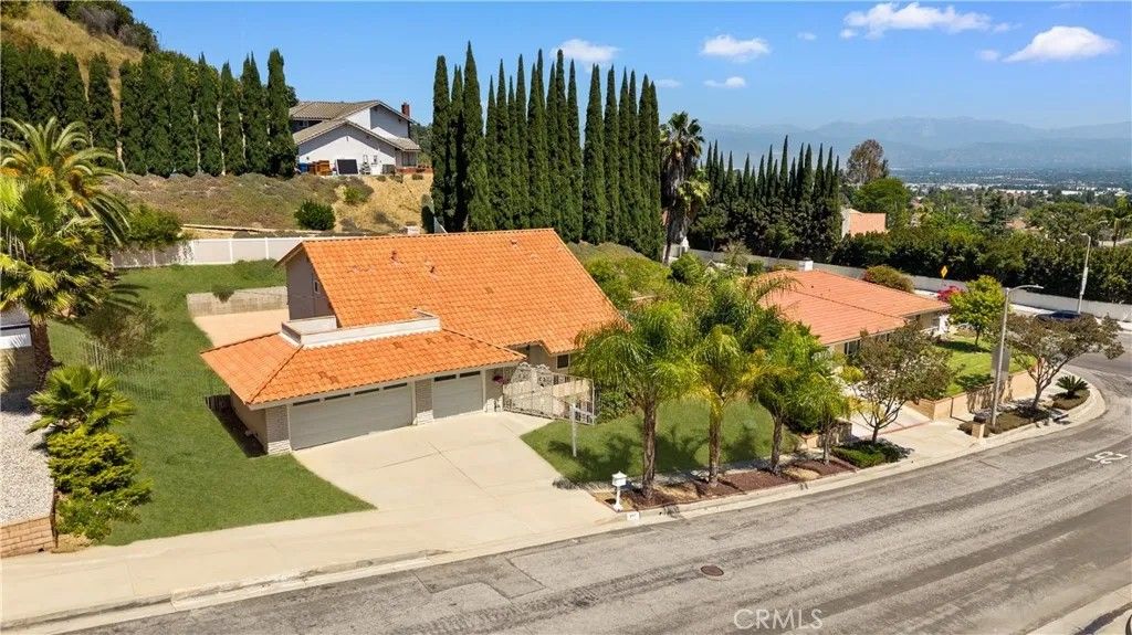 Photo of 3117 Montellano Avenue, Hacienda Heights, CA 91745 (MLS # AR26087305)