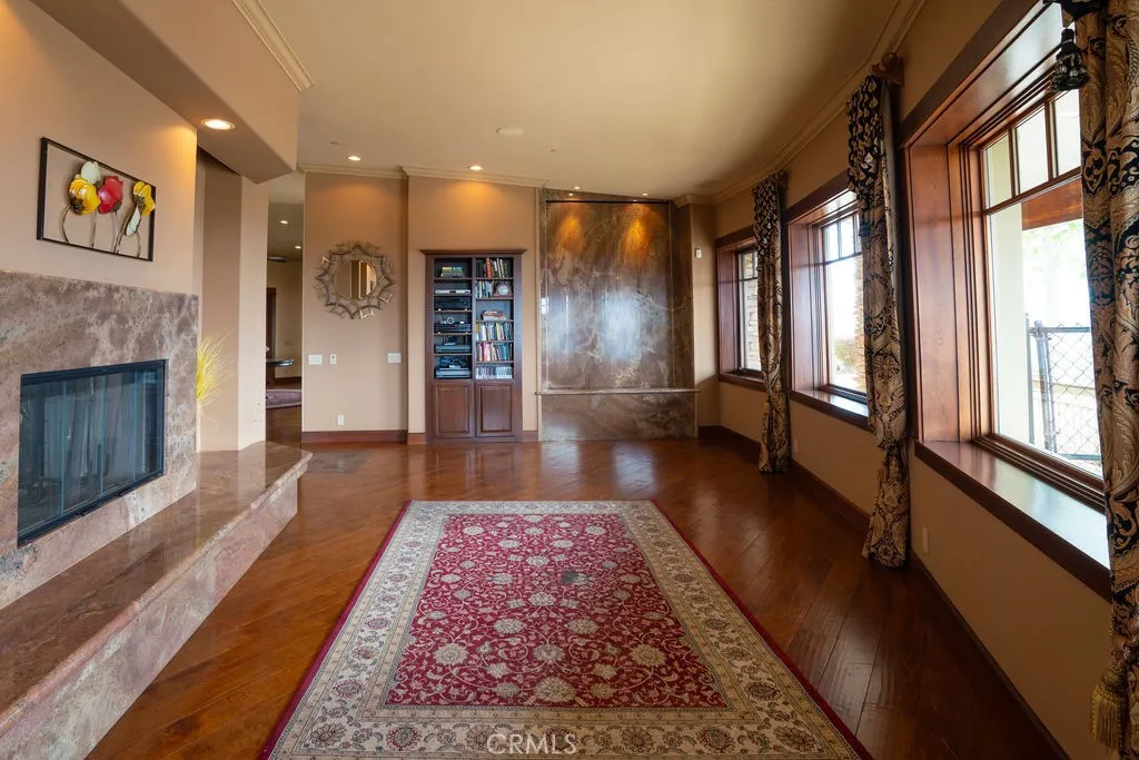 2284 Sunshine Mountain Road