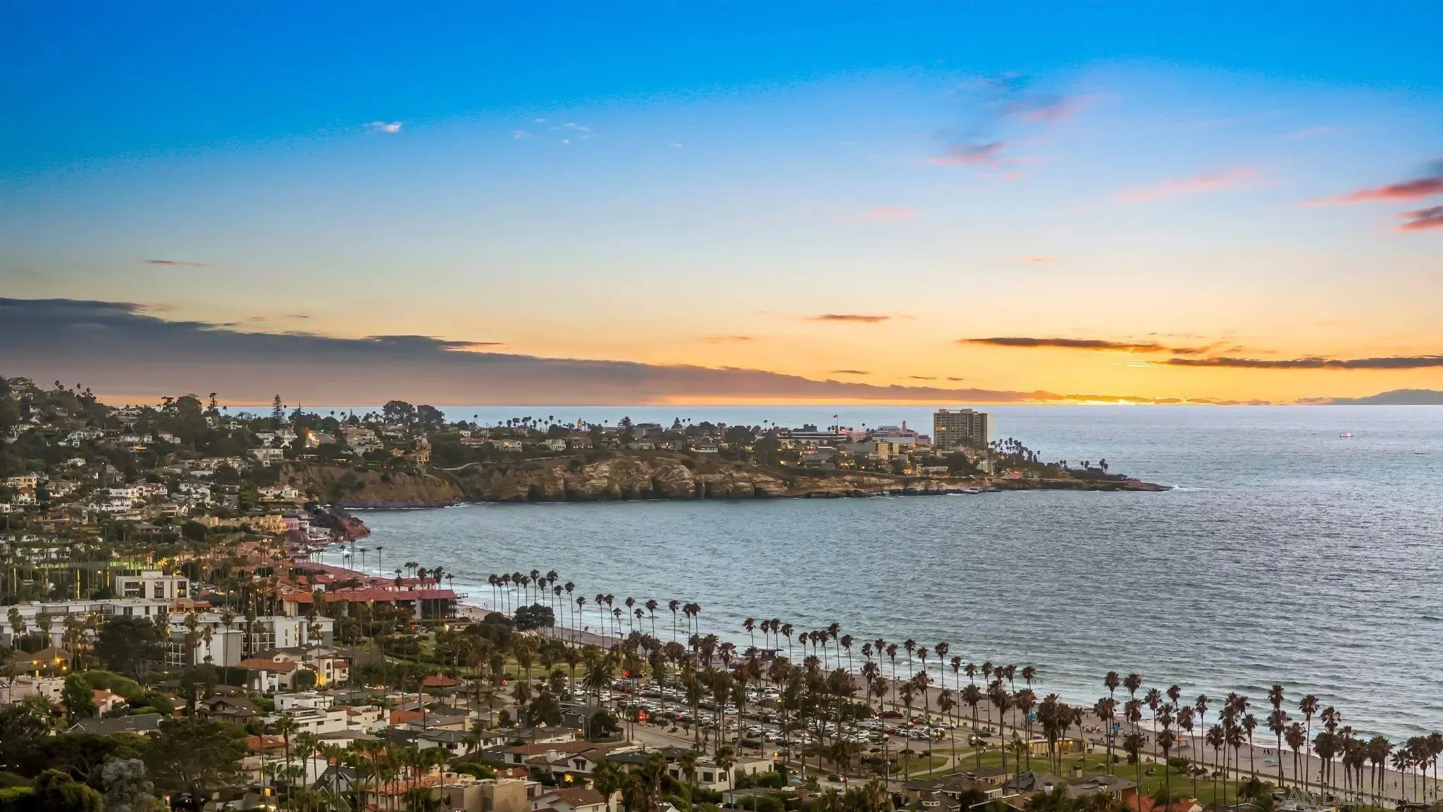 La Jolla, California 92037, United States, 4 Bedrooms Bedrooms, ,6 BathroomsBathrooms,Residential,Active,186082