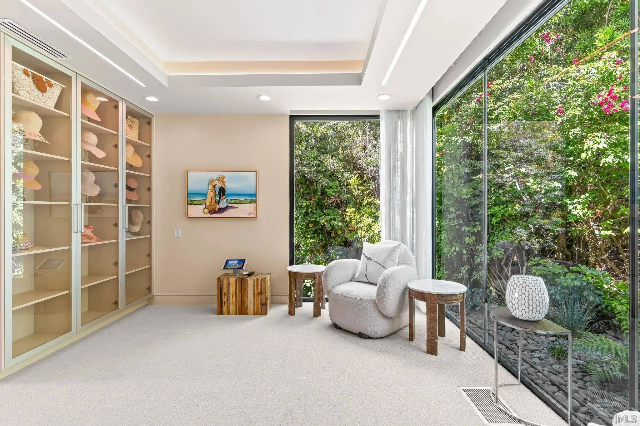 La Jolla, California 92037, United States, 4 Bedrooms Bedrooms, ,6 BathroomsBathrooms,Residential,Active,186082