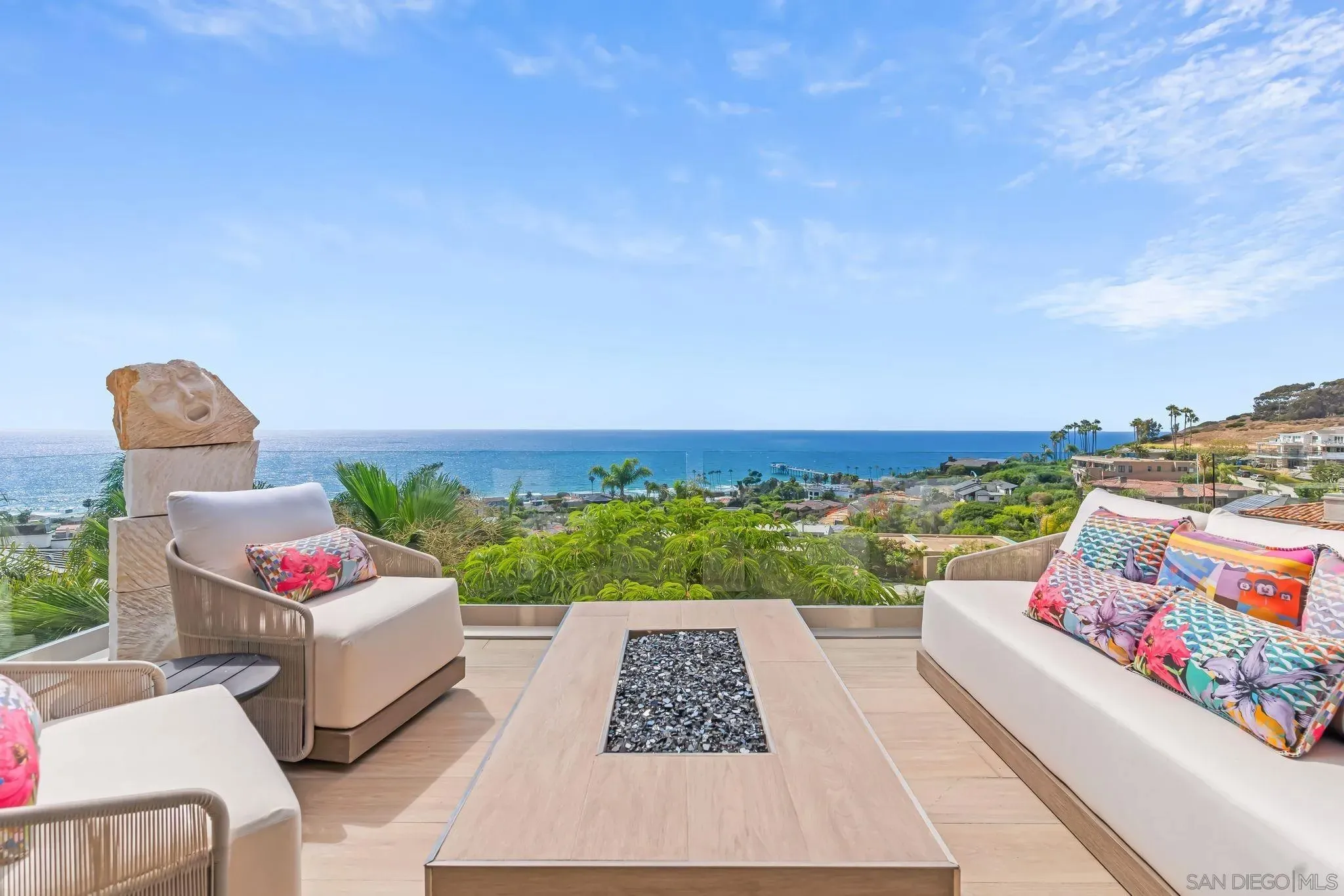 La Jolla, California 92037, United States, 4 Bedrooms Bedrooms, ,6 BathroomsBathrooms,Residential,Active,186082