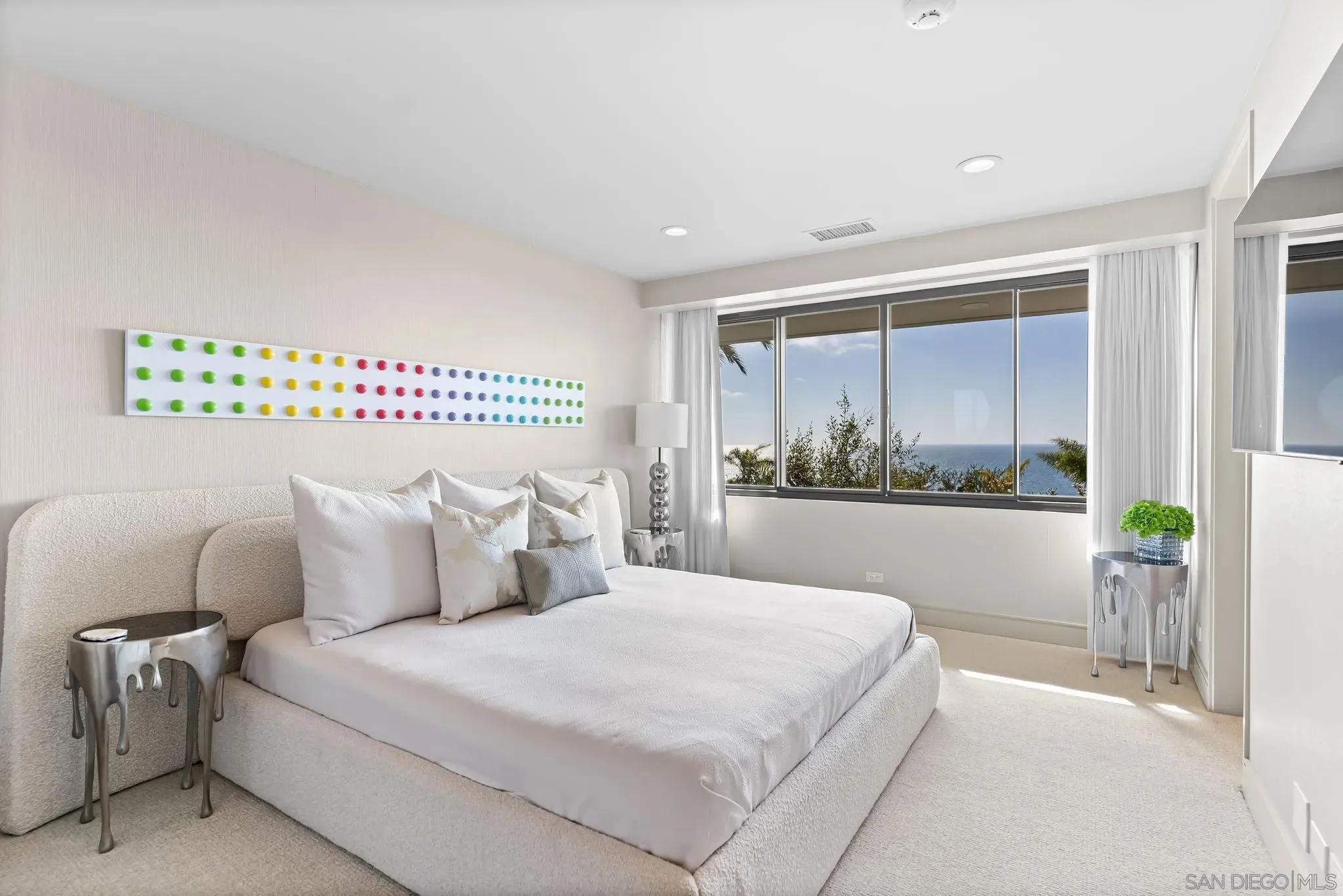 La Jolla, California 92037, United States, 4 Bedrooms Bedrooms, ,6 BathroomsBathrooms,Residential,Active,186082