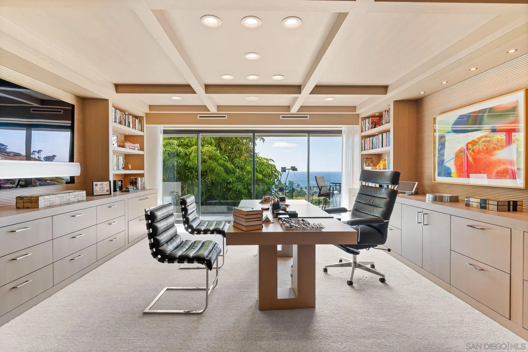 La Jolla, California 92037, United States, 4 Bedrooms Bedrooms, ,6 BathroomsBathrooms,Residential,Active,186082