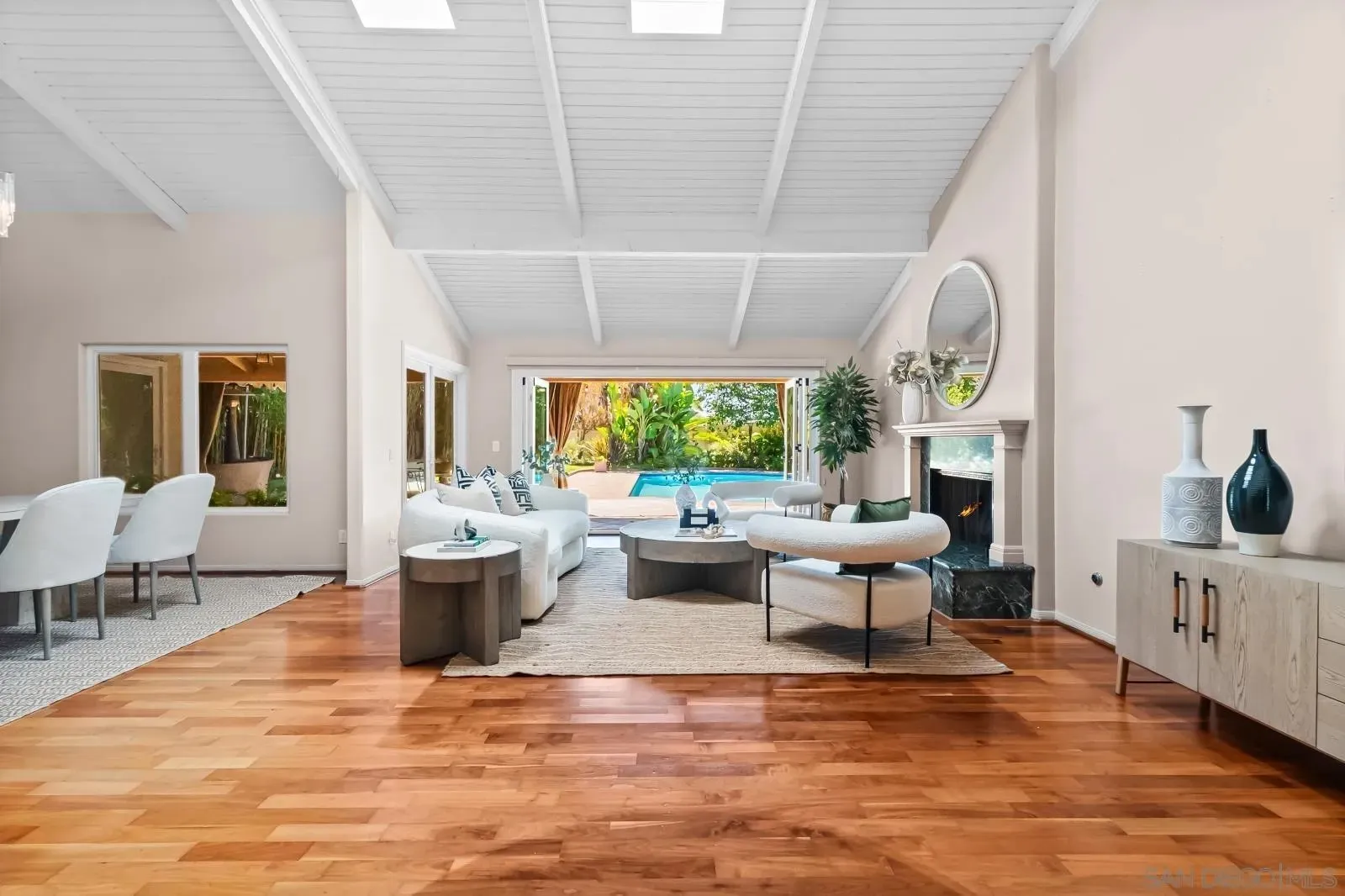 La Jolla, California 92037, United States, 3 Bedrooms Bedrooms, ,2 BathroomsBathrooms,Residential,Active,177818 La Jolla, California 92037, United States, 3 Bedrooms Bedrooms, ,2 BathroomsBathrooms,Residential,Active,177818