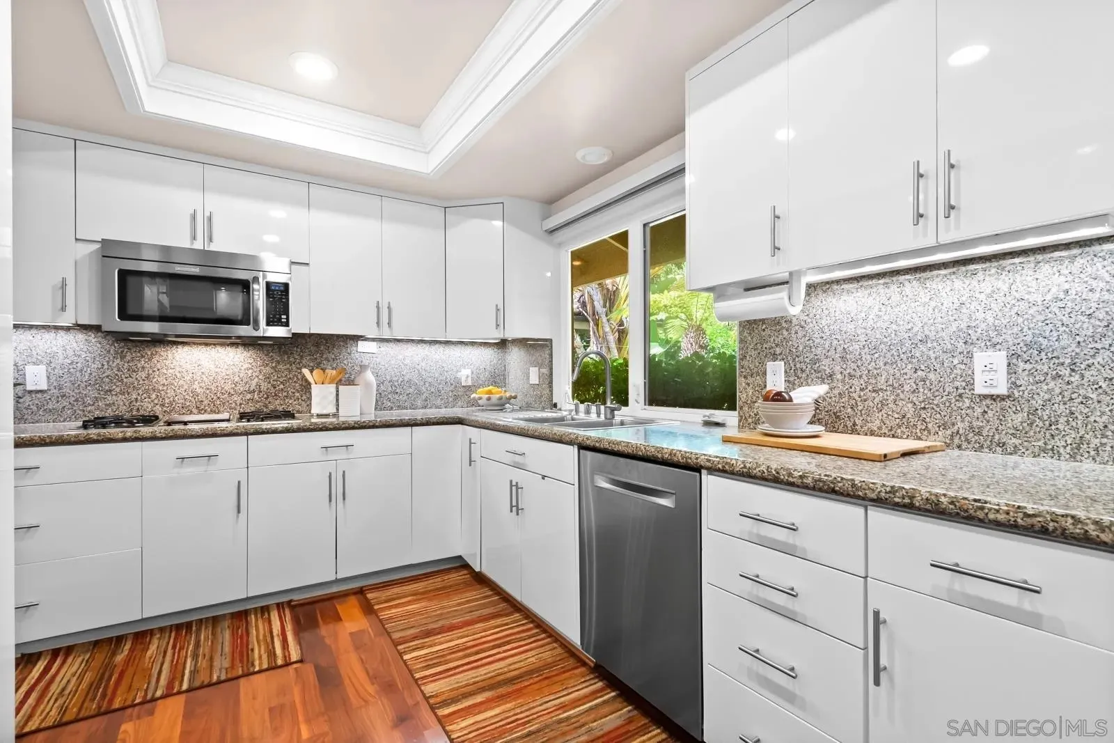 La Jolla, California 92037, United States, 3 Bedrooms Bedrooms, ,2 BathroomsBathrooms,Residential,Active,177818