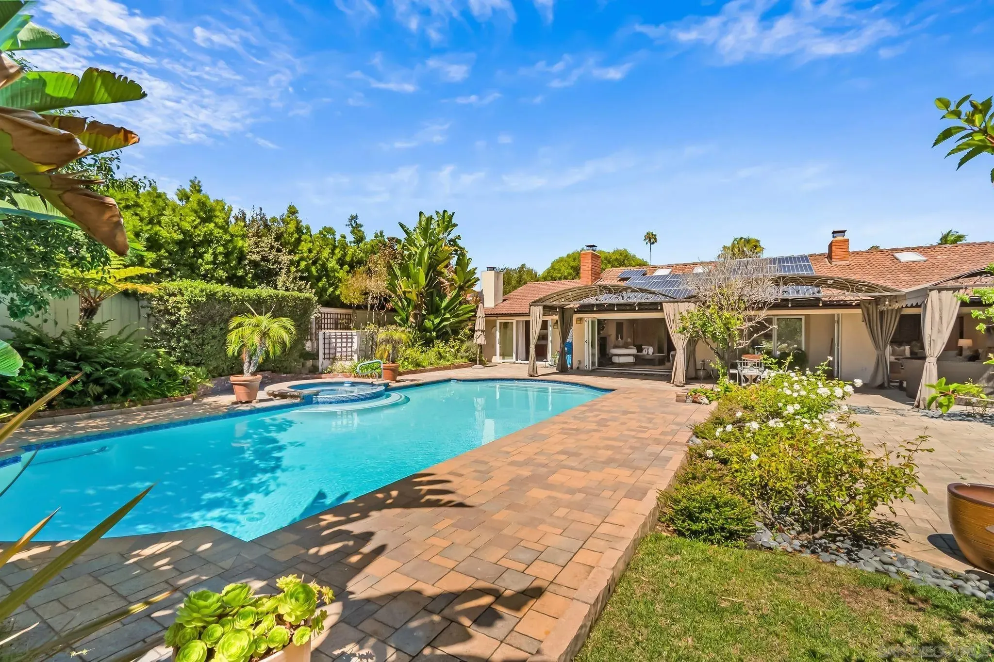 La Jolla, California 92037, United States, 3 Bedrooms Bedrooms, ,2 BathroomsBathrooms,Residential,Active,177818