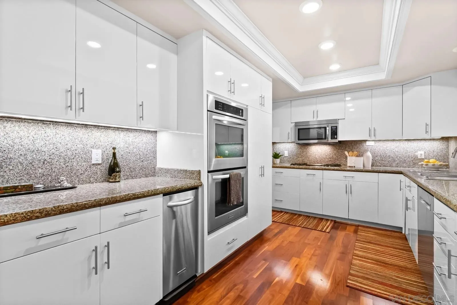 La Jolla, California 92037, United States, 3 Bedrooms Bedrooms, ,2 BathroomsBathrooms,Residential,Active,177818