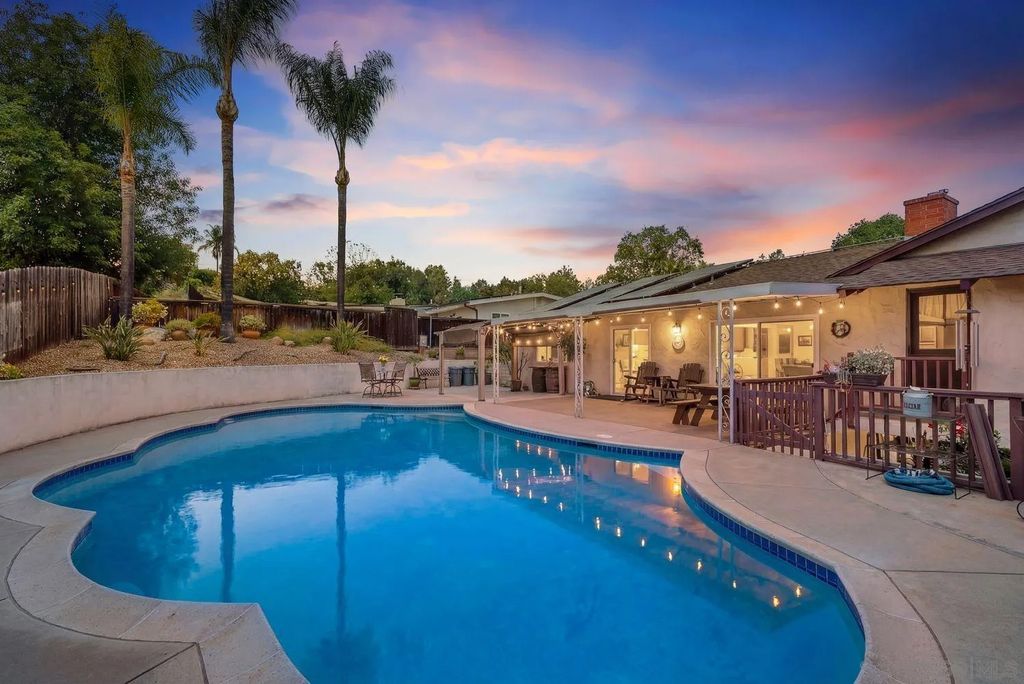 Photo of 1845 Country Ln, Escondido, CA 92025 (MLS # 260008078)