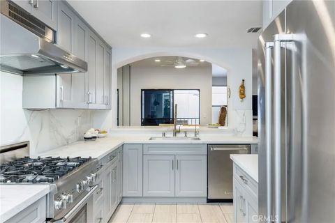 Photo of 425 E Ocean Boulevard #320, Long Beach, CA 90802 (MLS # PW26021649)