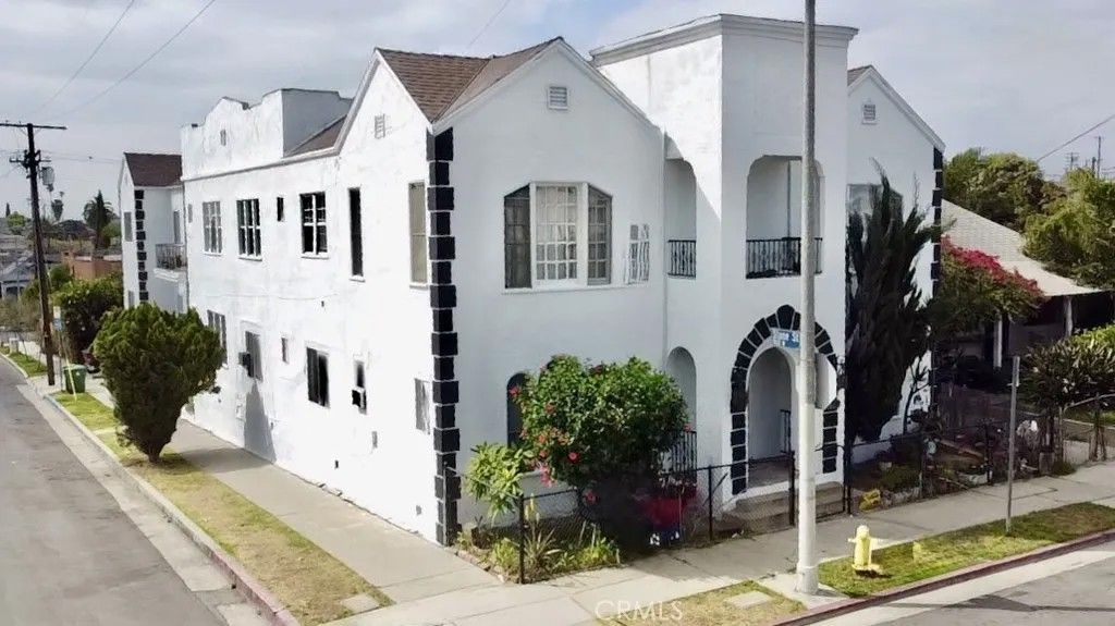 Photo of 919 Stone St, Los Angeles, CA 90063 (MLS # SB26051756)