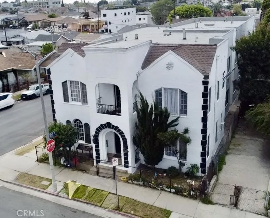 Photo of 919 Stone St, Los Angeles, CA 90063 (MLS # SB26051756)