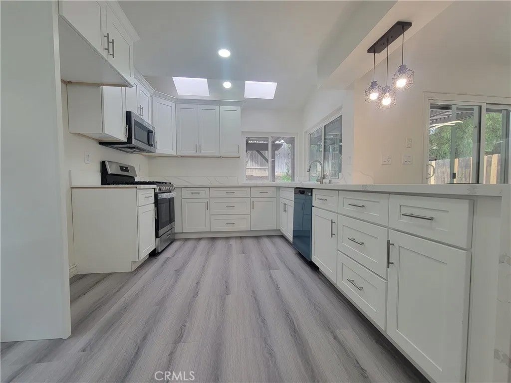 23697 Cold Spring