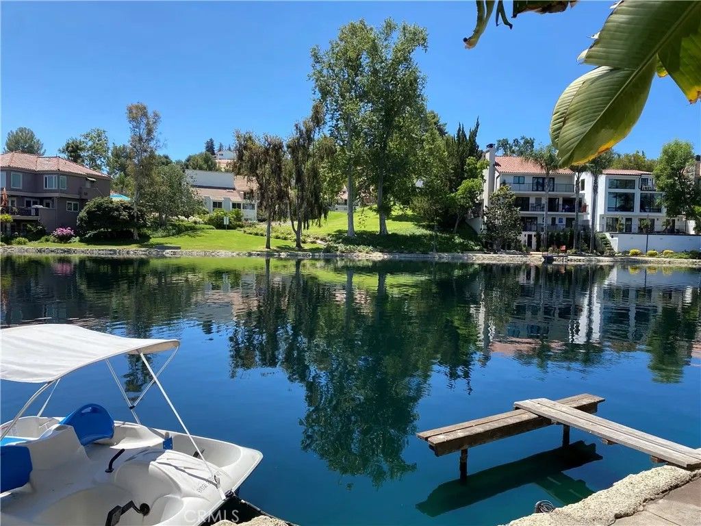 Photo of 4609 Park Mirasol, Calabasas, CA 91302 (MLS # SR25278520)