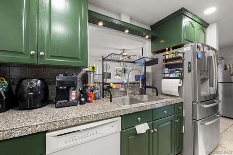 Tiny photo for 985 Fern Ave, Imperial Beach, CA 91932 (MLS # 250042728)