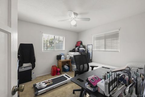Tiny photo for 985 Fern Ave, Imperial Beach, CA 91932 (MLS # 250042728)