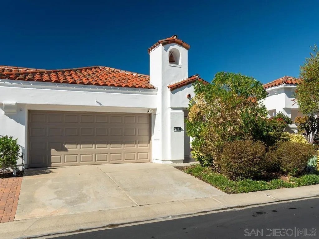 Photo of 4089 Arcadia Way, Oceanside, CA 92056 (MLS # 260025744)