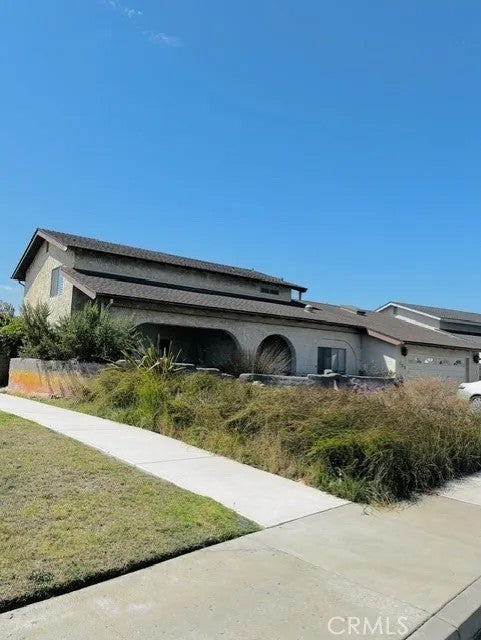 722 E Bunny Avenue