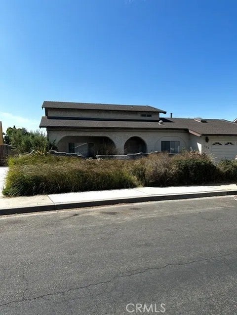 Photo of 722 E Bunny Avenue, Santa Maria, CA 93454 (MLS # PI26184557)