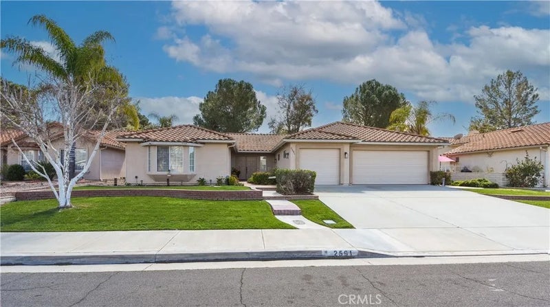 2591 Peach Tree