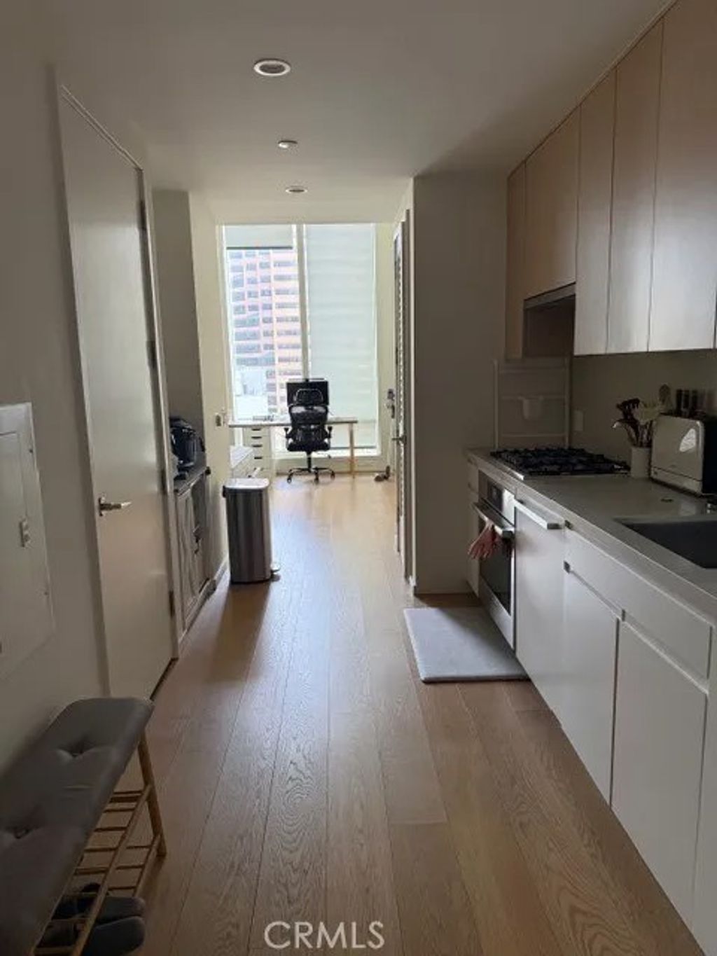 Photo of 877 Francisco, Los Angeles, CA 90017 (MLS # TR26014291)