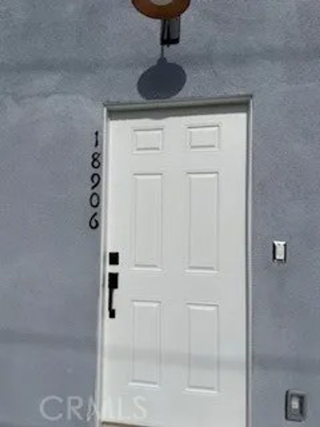 Photo of 18906 Lassen St, Northridge, CA 91324 (MLS # SR26063023)