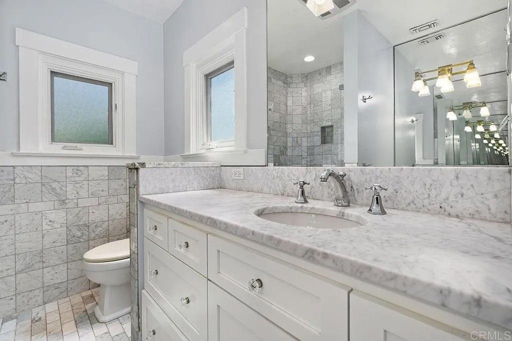 Photo of 1654 Camino Del Mar #upper, Del Mar, CA 92014 (MLS # NDP2602950)