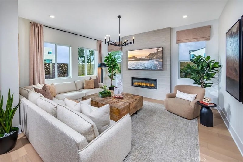 212 Briar Moon