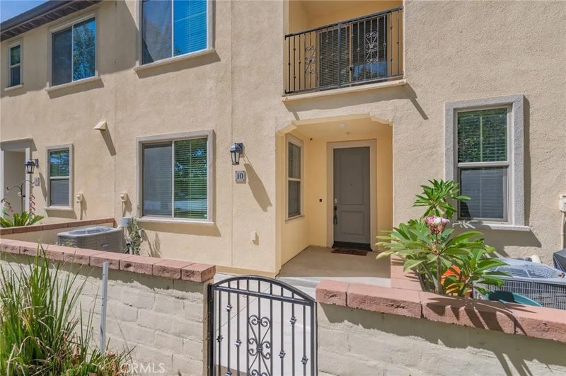 3290 E Yountville 10