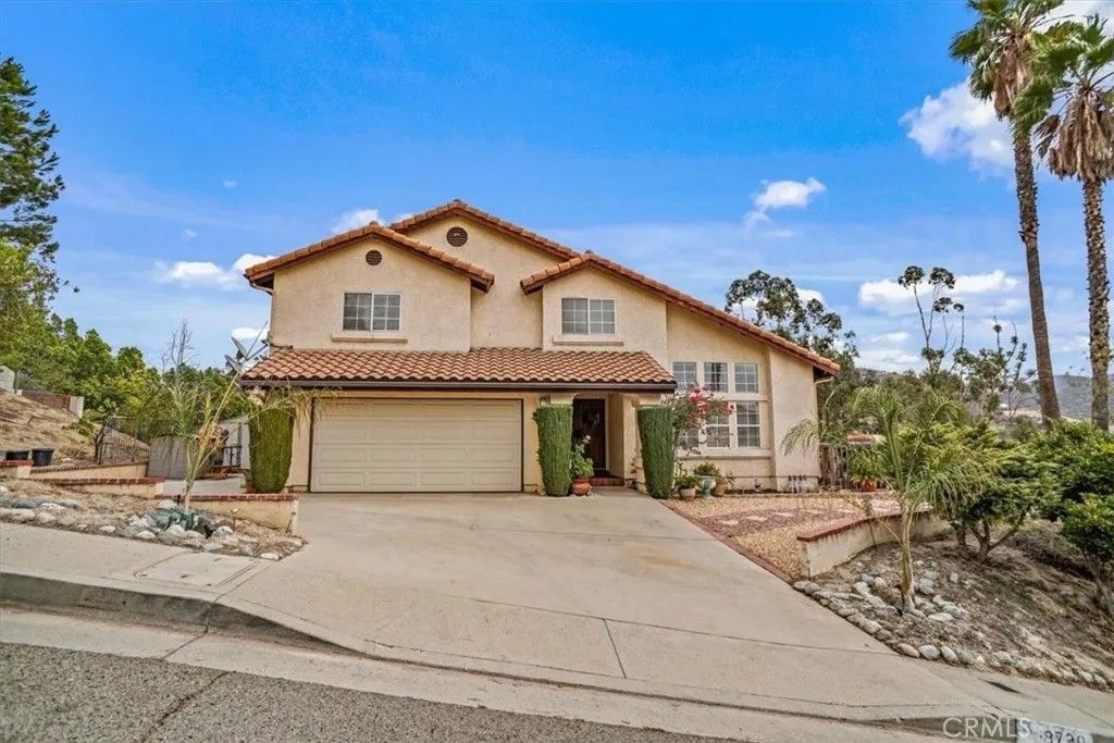 Photo of 9730 Mustang Way, Sunland, CA 91040 (MLS # SR26079093)