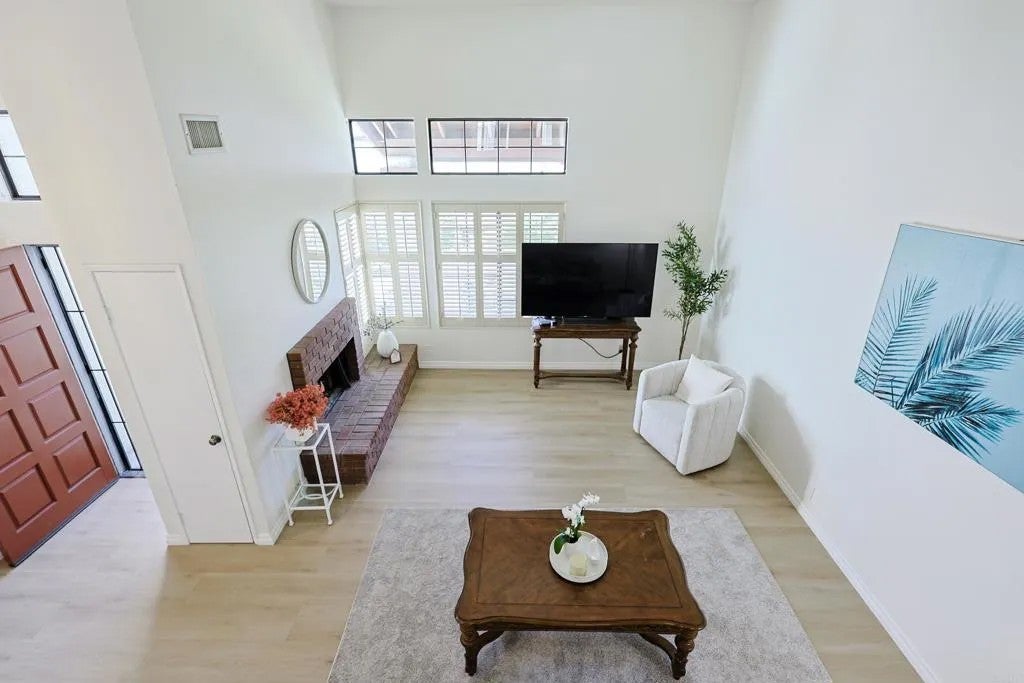 3566 Mission Mesa Way