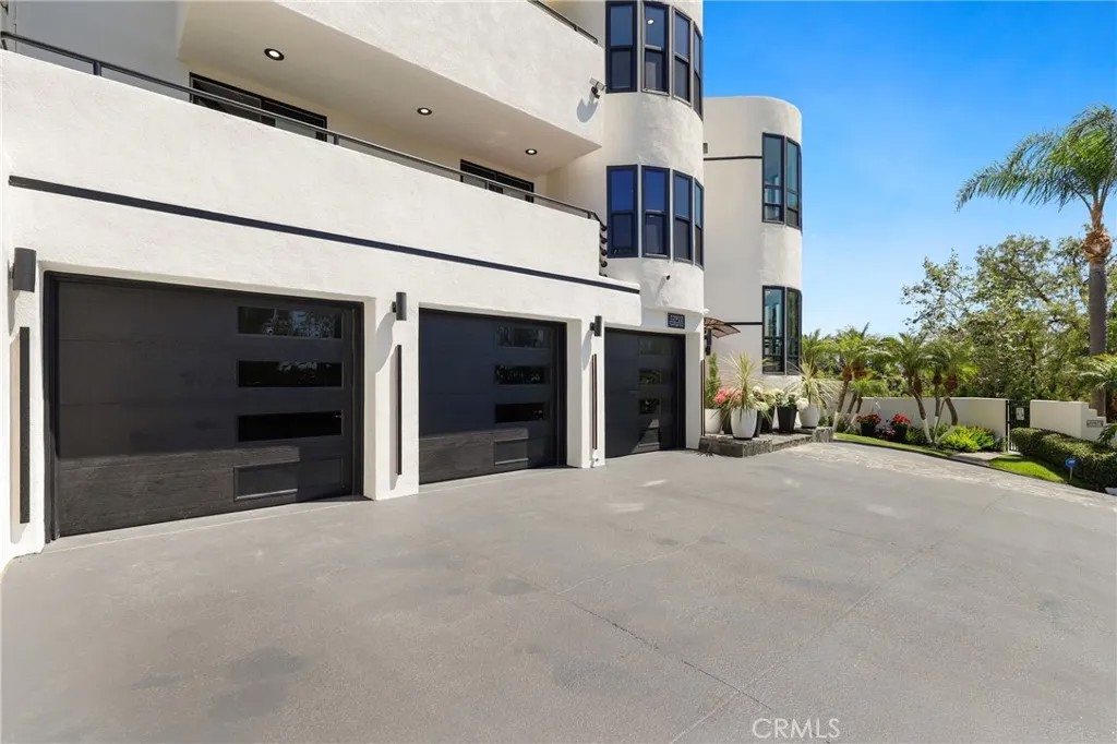 12912 View Ridge Drive