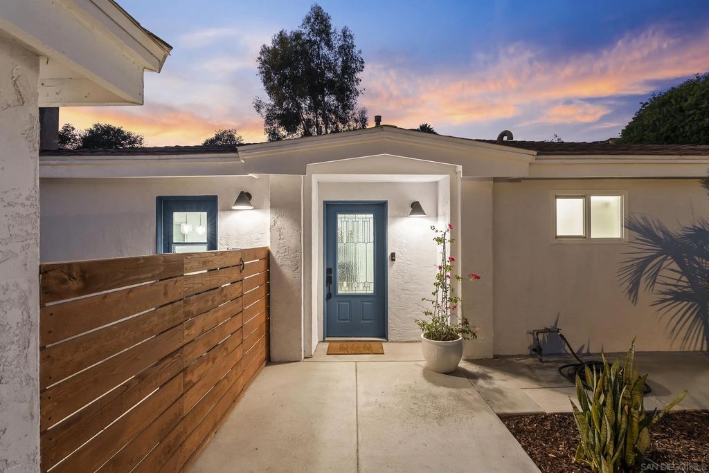 Photo of 10452 Fairhill Dr, Spring Valley, CA 91977 (MLS # 250041095)