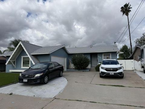 Photo of 992 Alveda Avenue, El Cajon, CA 92019 (MLS # 260008706)