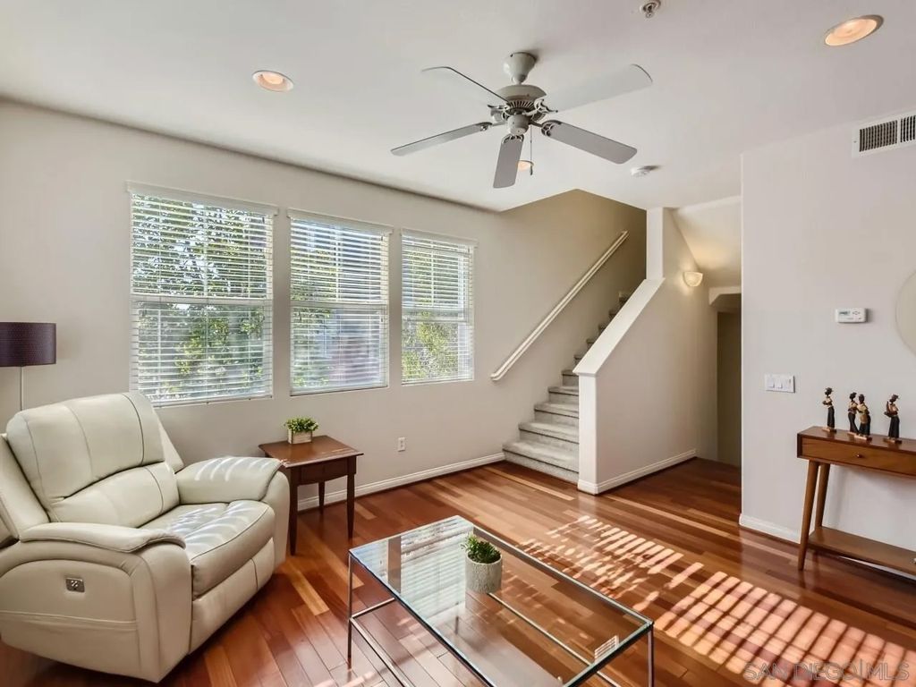 Photo of 8761 Plaza Park Ln, San Diego, CA 92123 (MLS # 260001963)