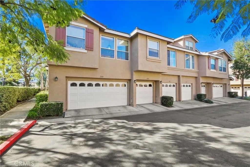 Photo of 1094 S saint Tropez Ave, Anaheim Hills, CA 92808 (MLS # OC26009274)