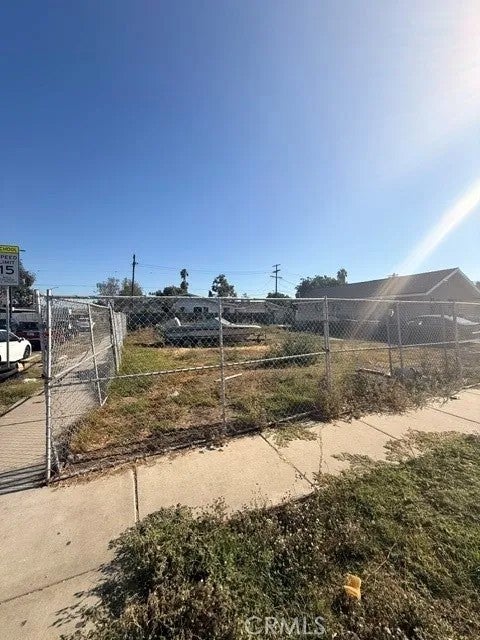8501 Towne