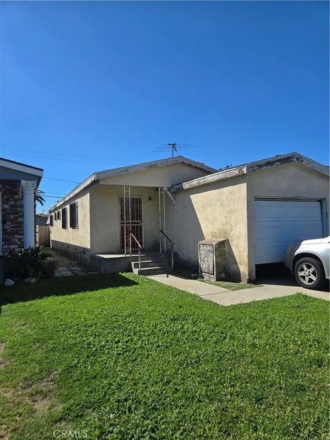 Photo of 1730 W. Spring St, Long Beach, CA 90810 (MLS # PW26060504)