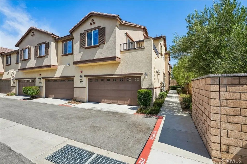 24145 Dolcetto Avenue 606