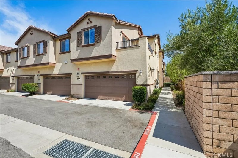24145 Dolcetto Avenue 606