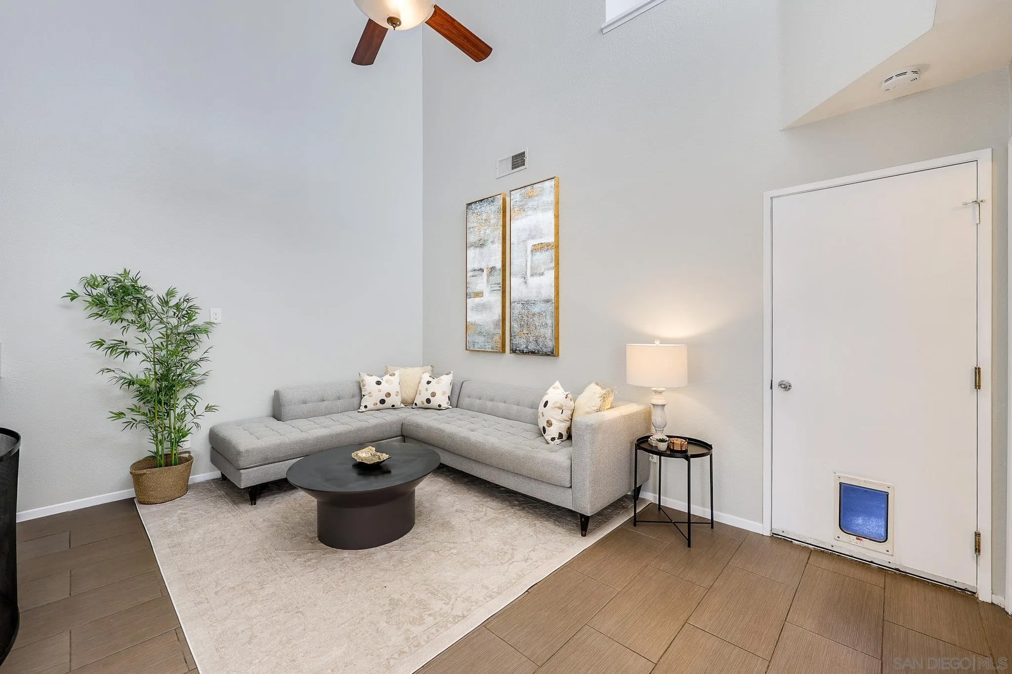 1772 Promenade Cir