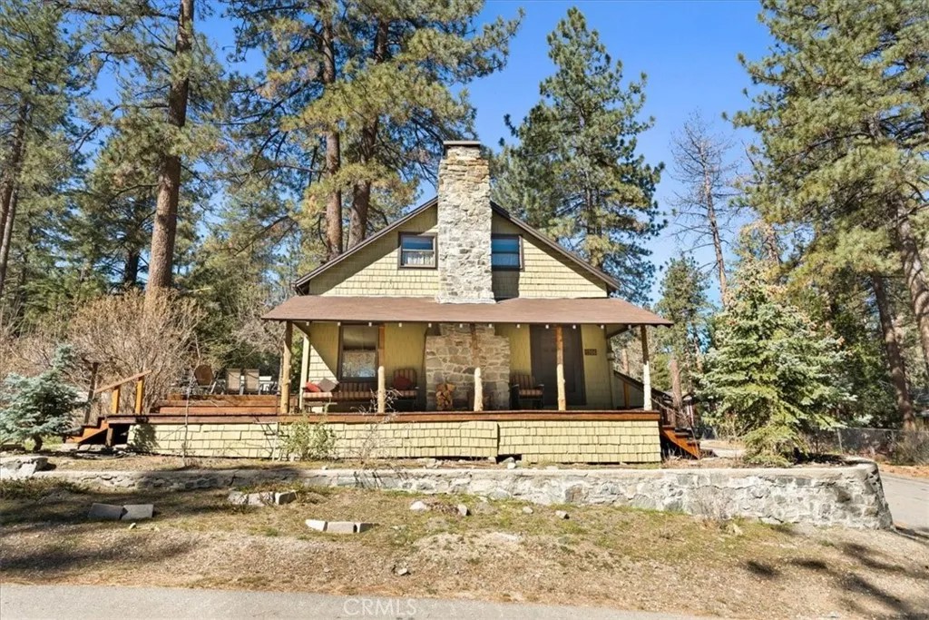 5708 Sycamore