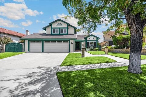 Tiny photo for 2425 Centennial Way, Corona, CA 92882 (MLS # PW25200157)