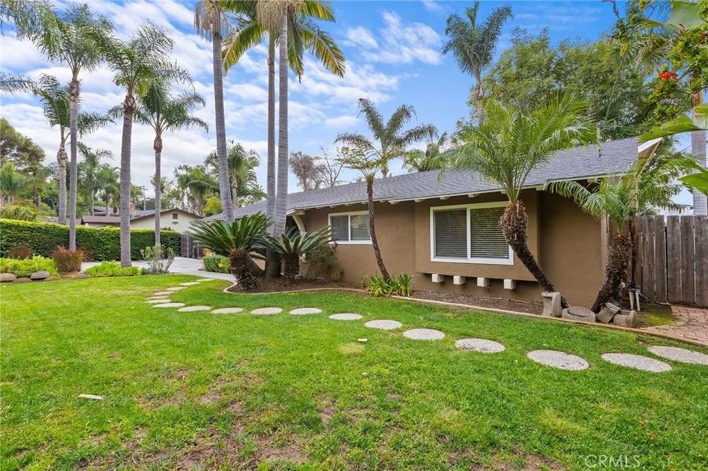 Photo of 1617 Alta Vista, Vista, CA 92084 (MLS # SW26007225)