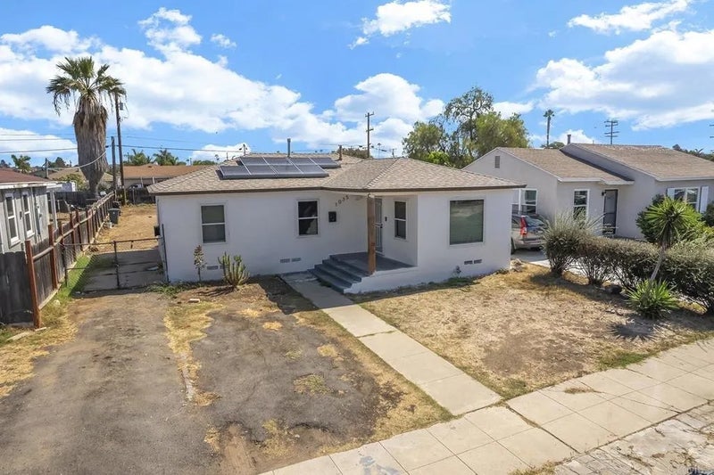 1035 Colorado Avenue