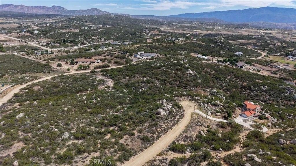 Photo of 1032 Canyonside Court, Aguanga, CA 92532 (MLS # CV25158299)