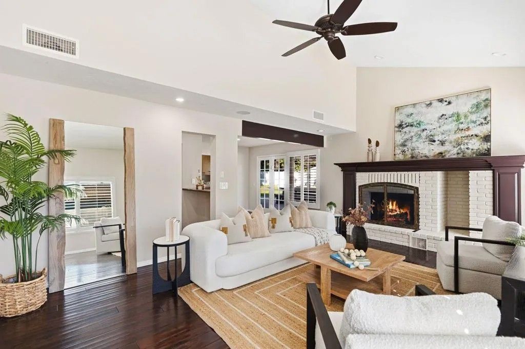 Photo of 1222 LUPINE HILLS Drive, Vista, CA 92081 (MLS # NDP2601741)