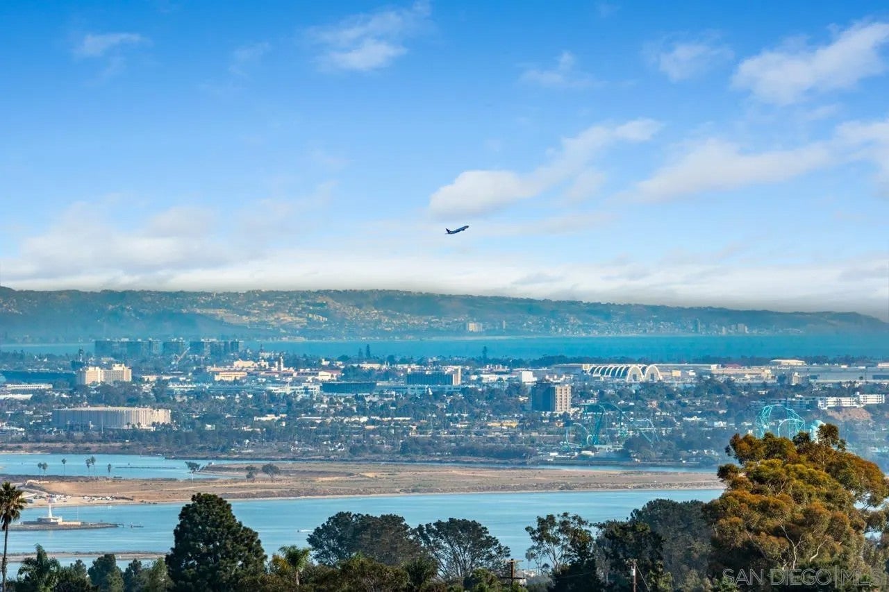 1711 Alta La Jolla