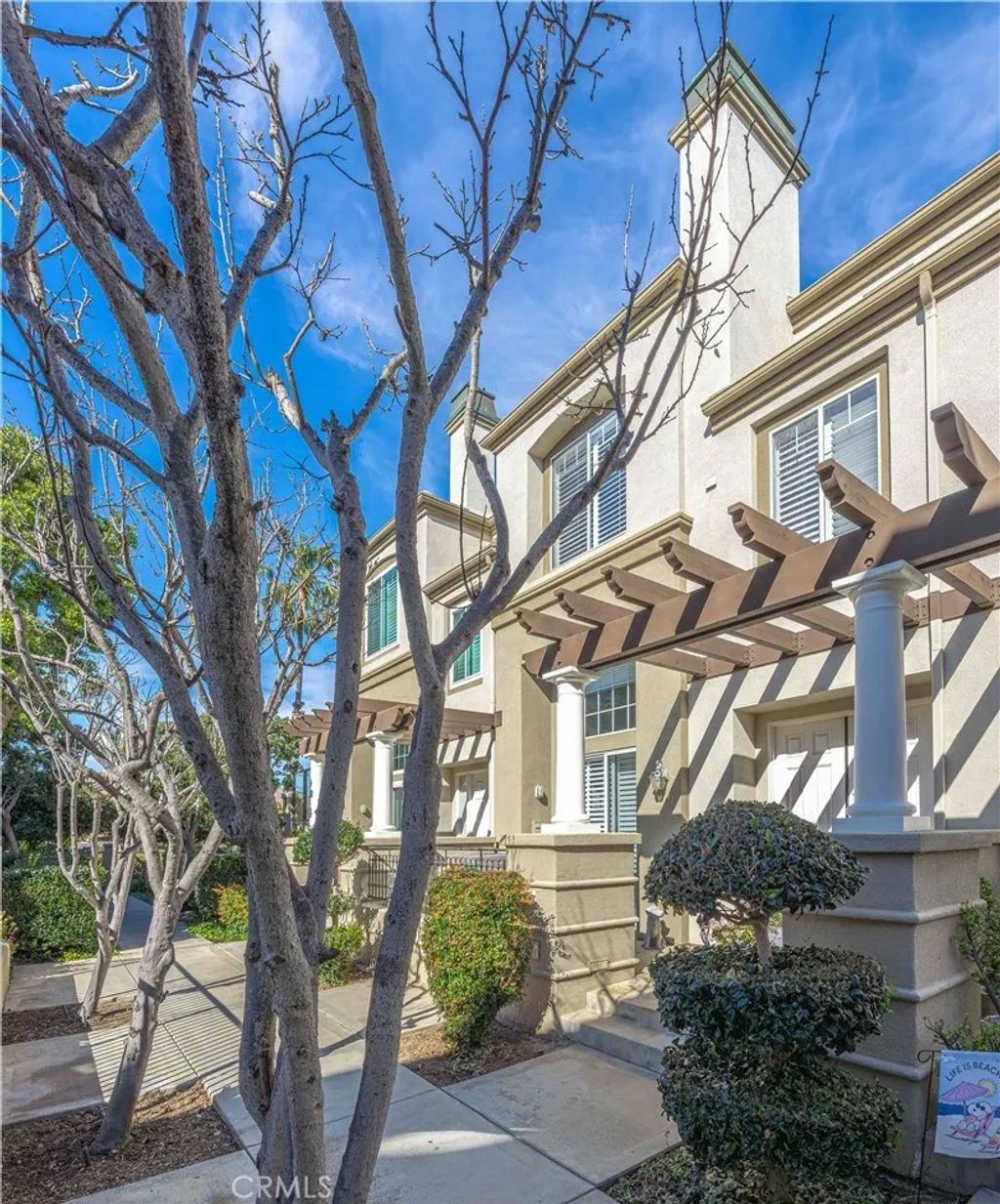 Photo of 19271 Surfwave Drive, Huntington Beach, CA 92648 (MLS # OC26042991)