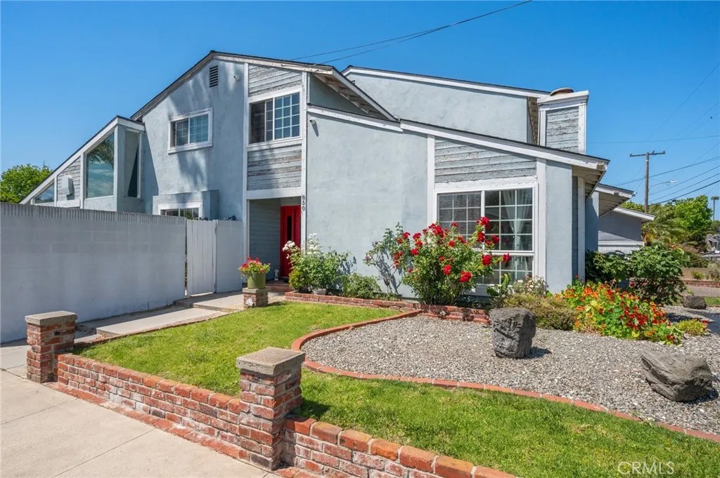 850 Coastline Drive